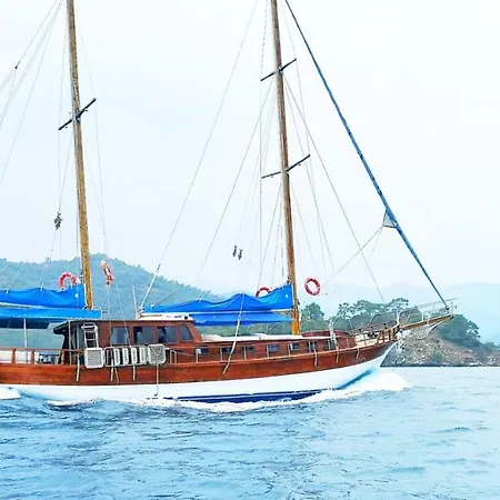 Båthotell Navy Blue Yacht Charter Marmaris
